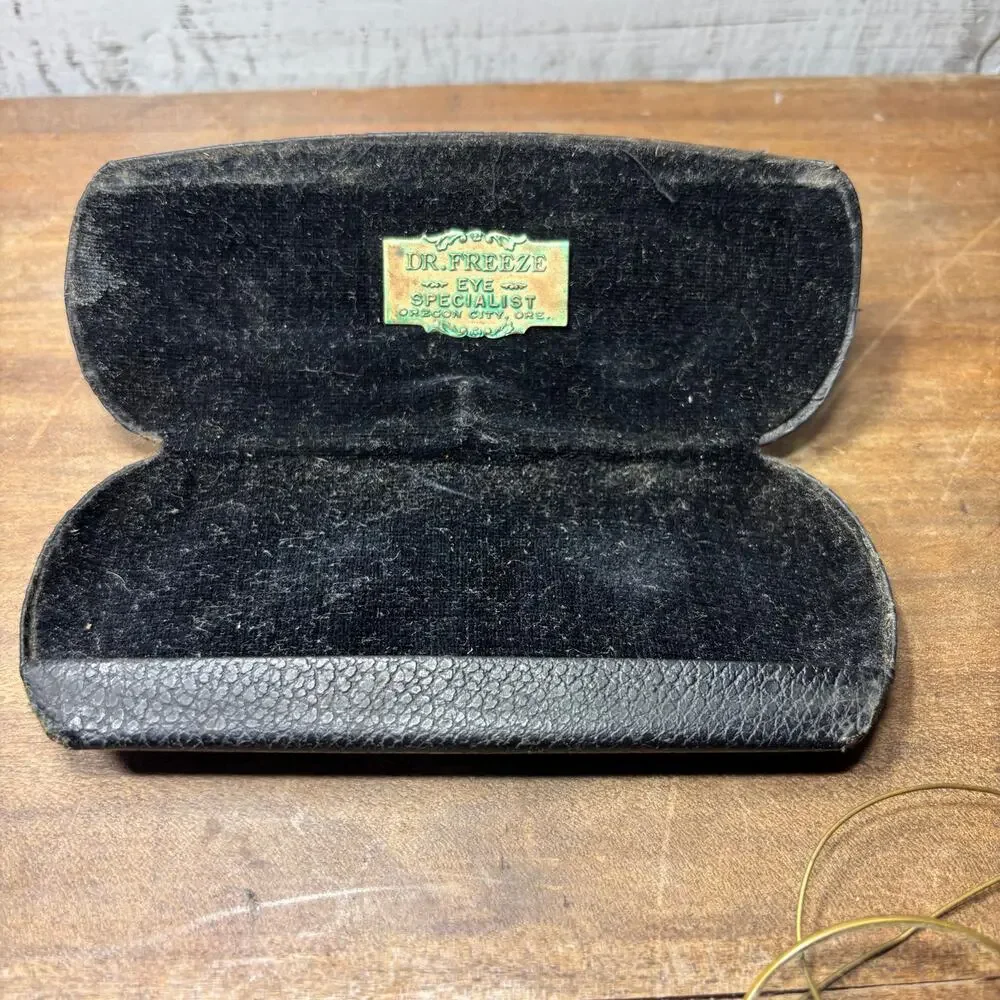 Antique Gold Wire Spectacles with Dr. Freeze Case